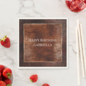 Serviette En Papier Cuir aspect occidental marron foncé et chaud (En situation)
