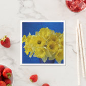 Serviette En Papier Daffodiques sur bleu (En situation)