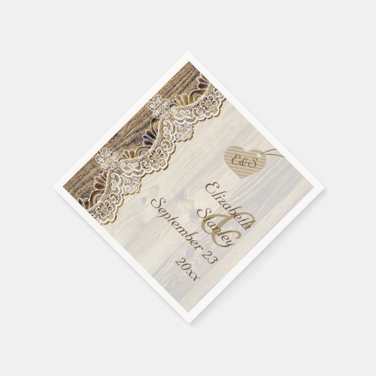 Serviette En Papier Dentelle blanche et coeur sur bois mariage rustiqu (Coin)