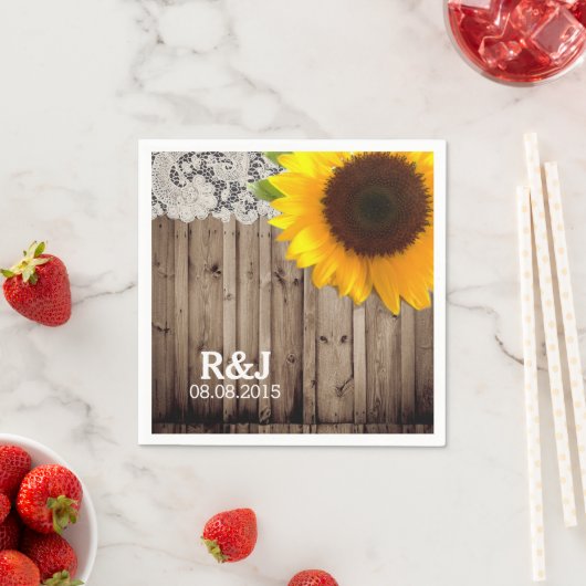 Serviette En Papier dentelle rustique grange mariage campagnard de tou (En situation)