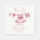 Serviette En Papier Des vêtements roses preppy sur une ligne baby show (Devant)