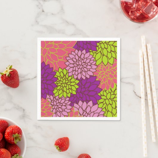 Serviette En Papier Design floral gras en vert citron, rose, violet (En situation)