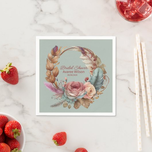 Serviette En Papier Douche rose turquoise Quietude Sage Vert Plumes (En situation)