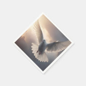 Serviette En Papier Dove volante et ciel nuageux ensoleillé (Coin)