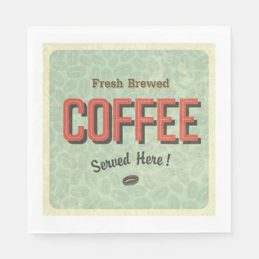 Serviette En Papier Du Café Fraîchement Brassé Y Est Servi (Devant)
