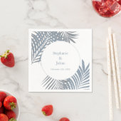 Serviette En Papier Dusty Blue Palm Feuille Art élégant mariage (En situation)