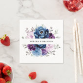 Serviette En Papier Dusty Blue Purple Navy Lilac Blooms Mariage (En situation)