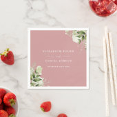 Serviette En Papier Dusty Rose Greenery Floral Elegant Names Date (En situation)