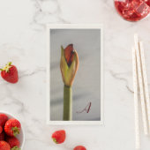 Serviette En Papier Élégant Amaryllis Bud Minimaliste (En situation)