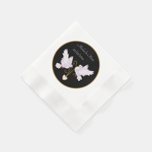 Serviette En Papier élégant amour colombes ajouter nom date Mariage (Coin)