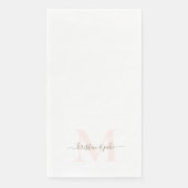 Serviette En Papier Élégant Blush & Gold Monogram Mariage Swash (Devant)