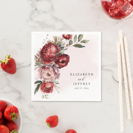 Serviette En Papier Élégant Boho Bourgogne Blush Floral Mariage (En situation)