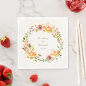 Serviette En Papier Elégant couleur aquarelle Floral Mariages noms (En situation)