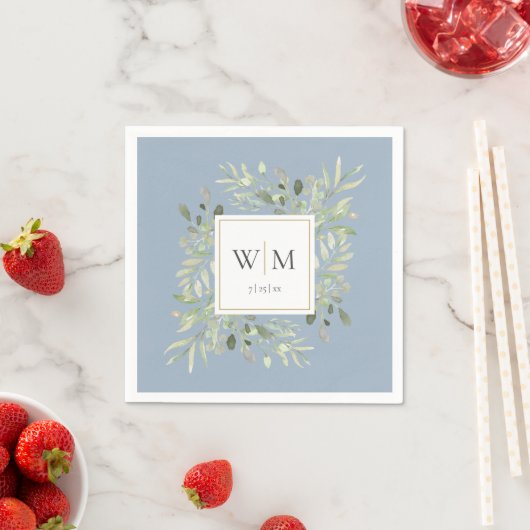 Serviette En Papier Elegant Dusty Blue Greenery Gold Monogram (En situation)