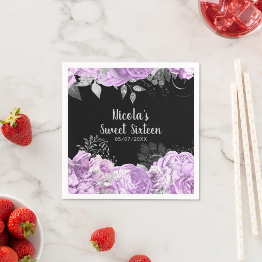 Serviette En Papier Elegant Lilac and Silver Flowers Sweet Sixteen (En situation)