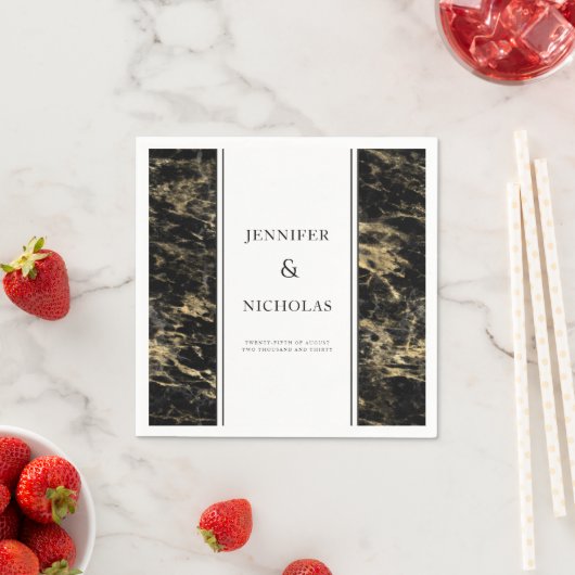 Serviette En Papier Élégant Mariage en marbre noir (En situation)