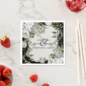 Serviette En Papier Élégant Mariage floral noir et blanc (En situation)