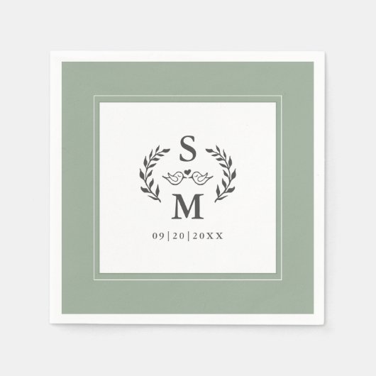 Serviette En Papier Élégant mariage Monogramme Crest Wreath Sage Vert (Devant)