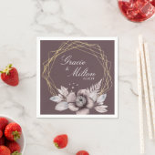 Serviette En Papier Élégant Monogramme Floral Mauve Mariage (En situation)