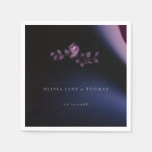 Serviette En Papier Élégant Moody moderne Mariage floral violet foncé (Devant)