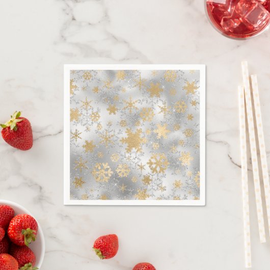 Serviette En Papier Élégant Motif Silver Gold Snowflake (En situation)