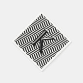 Serviette En Papier Élégant noir blanc Chevron Stripe Monogramme perso (Coin)