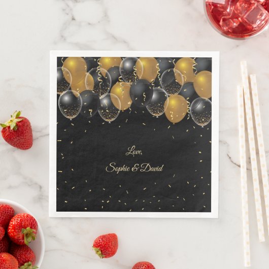 Serviette En Papier Élégant or noir Balloons Confetti Mariage (En situation)