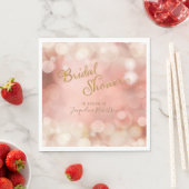 Serviette En Papier Élégant romantique Bokeh étincelant rose pâle (En situation)