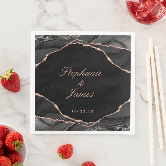 Serviette En Papier Élégant Rose noir Gold Foil Mariage Agate (En situation)