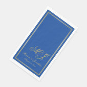 Serviette En Papier Élégant Sapphire Blue Gold Monogram Mariage Script (Coin)