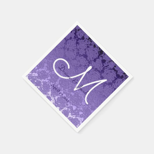 Serviette En Papier Élégant violet blanc Mariage Monogramme (Coin)
