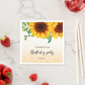 Serviette En Papier Élégante fête d'anniversaire de tournesol (En situation)