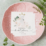 Serviette En Papier Élégante Fête des mariées florale Blush<br><div class="desc">Ce magnifique design présente un bouquet de belles fleurs blush enveloppé autour d'une élégante robe de mariée et d'une police de caractères moderne (couleur modifiable). Voir la collection entière pour plus d'articles correspondants ! Regardez notre vidéo sur "Comment modifier dans Zazzle" à YouTube.com/CreativeUnionDesign</div>