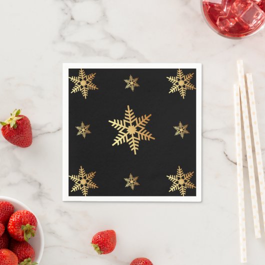 Serviette En Papier Élégants Snowflakes Gold Noël Sur Noir (En situation)
