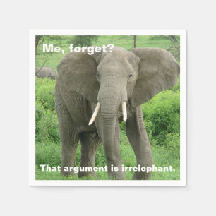 Serviette En Papier Éléphant près de Ndutu