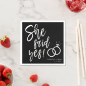 Serviette En Papier Elle a dit oui! | Script de soirée de fiançailles (En situation)