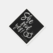 Serviette En Papier Elle a dit oui! | Script de soirée de fiançailles (Coin)