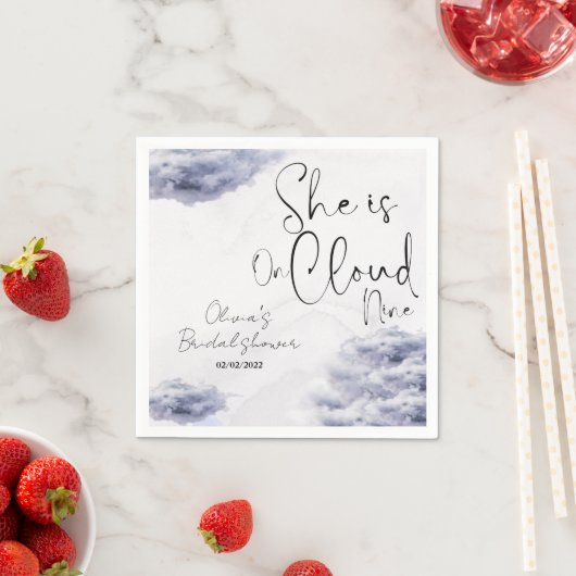 Serviette En Papier Elle est au septième ciel pour la fête de mariage  (En situation)