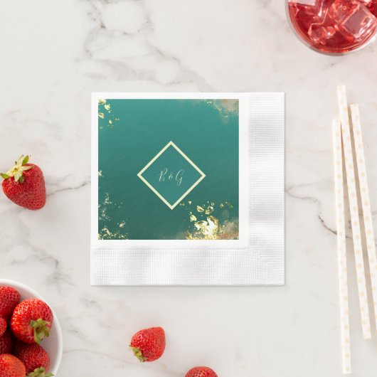 Serviette En Papier émeraude or vert bijou mariage (En situation)