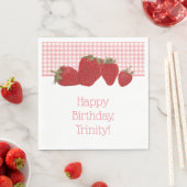 Serviette En Papier En vichy roses et fraises rouges (En situation)