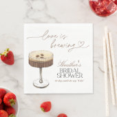 Serviette En Papier Espresso Martini Love Is Brewing Bridal Shower  (En situation)