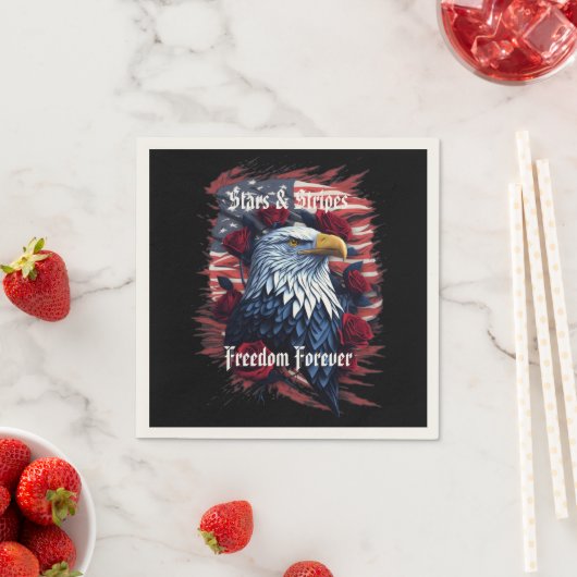 Serviette En Papier Étoiles et rayures Drapeau Liberté pour un Rose d' (En situation)