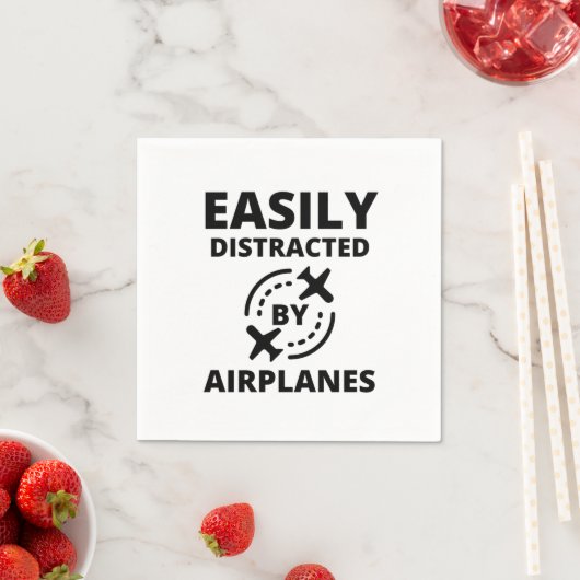 Serviette En Papier Facilement distrait par les avions amusant pilote  (En situation)