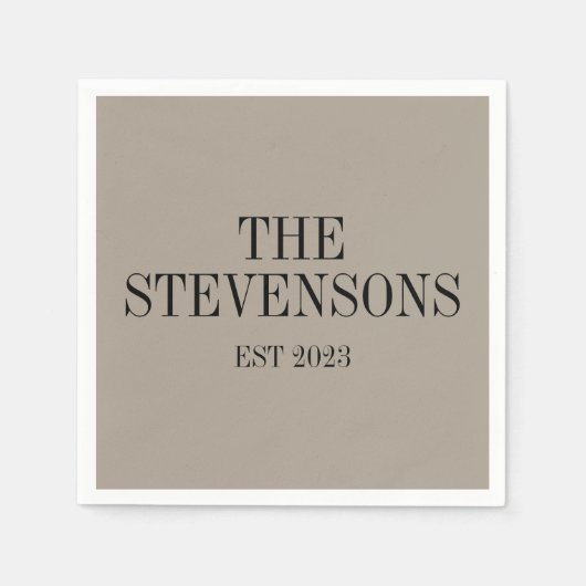 Serviette En Papier Famille Classique élégant Nom Est Date Taupe (Devant)