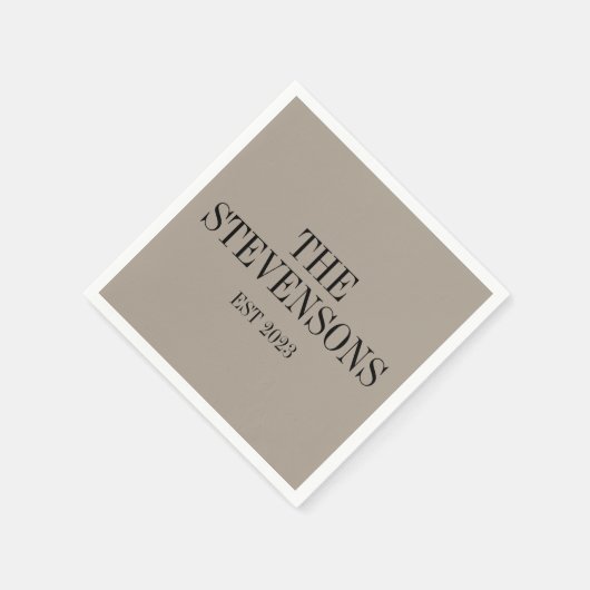 Serviette En Papier Famille Classique élégant Nom Est Date Taupe (Coin)