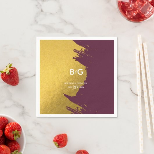 Serviette En Papier Faux Gold Burgundy, Mariage Monogramme (En situation)