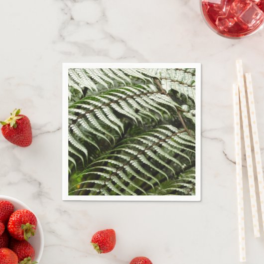 Serviette En Papier Fern Fronds II Dark Green Nature (En situation)