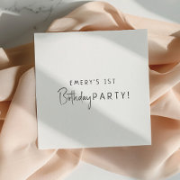 Fête d'anniversaire minimaliste et neutre pour les