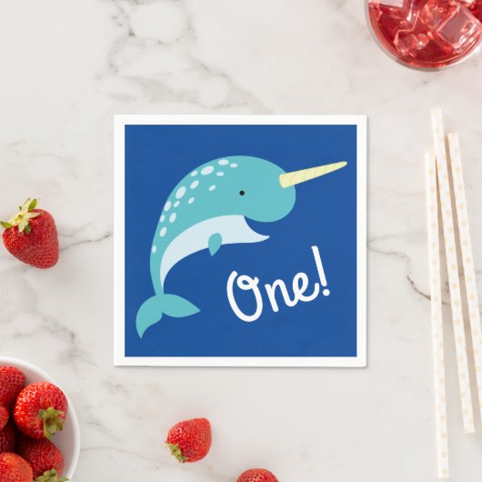 Serviette En Papier Fête d'anniversaire Narwhal (En situation)