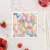 Serviette En Papier Fête d'anniversaire vers le haut, vers le haut et (En situation)